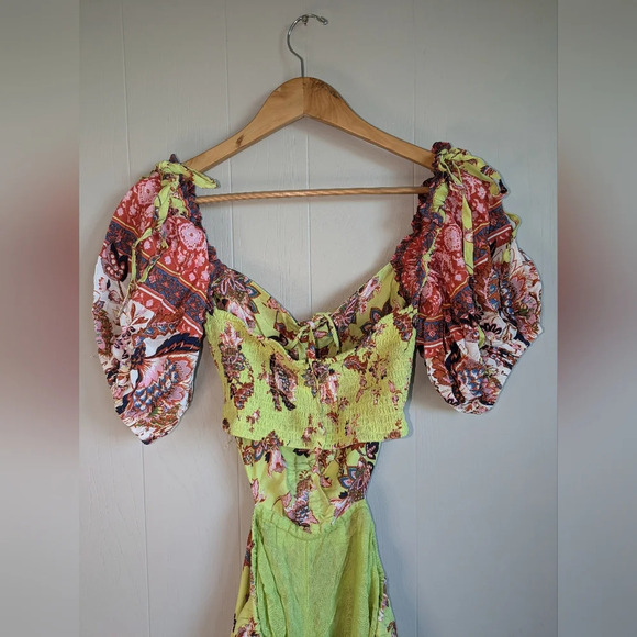 Free People Bali Citrus Skies Jumpsuit in Lemon Mango size Medium Resort Vaca - Picture 4 of 9